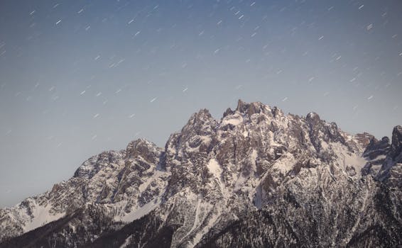 Resorts That Offer Winter Stargazing in Domes